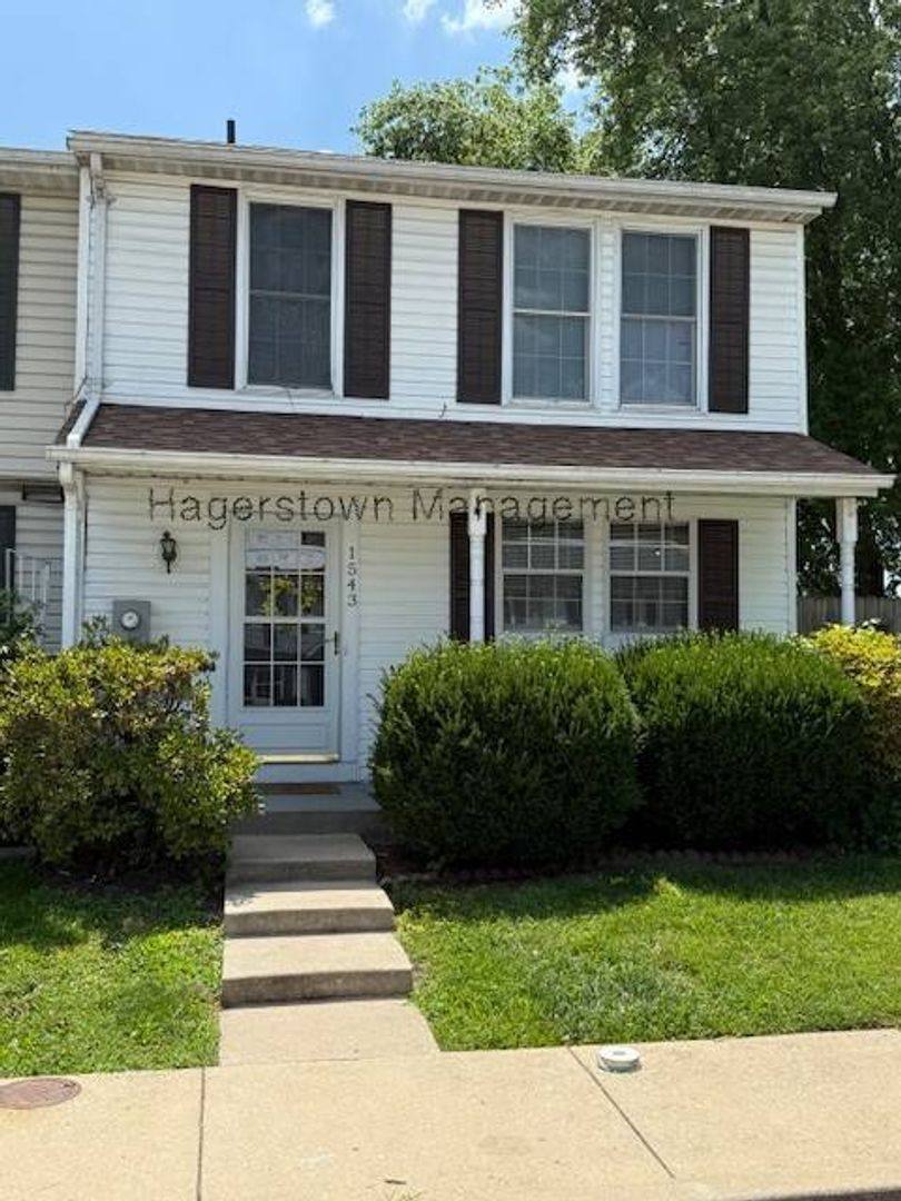 Townhouse for rent at 1543 Iris Court, Hagerstown, MD 21740