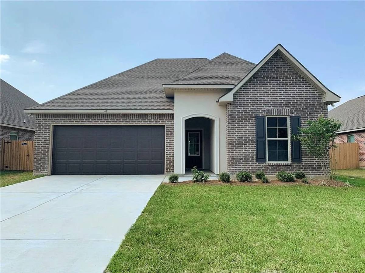 House for rent at 46 Walker Creek Dr, Sulphur, LA 70663