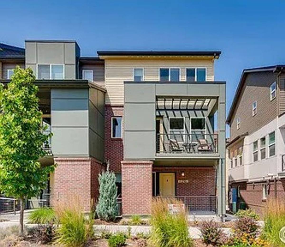 Townhouse for rent at 11261 Central Court, Broomfield, CO 80021