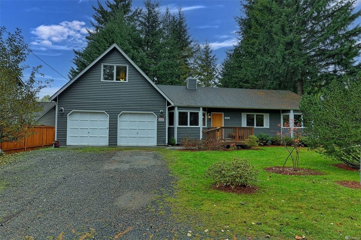 House for rent at 3716 120th Place SE, Everett, WA 98208