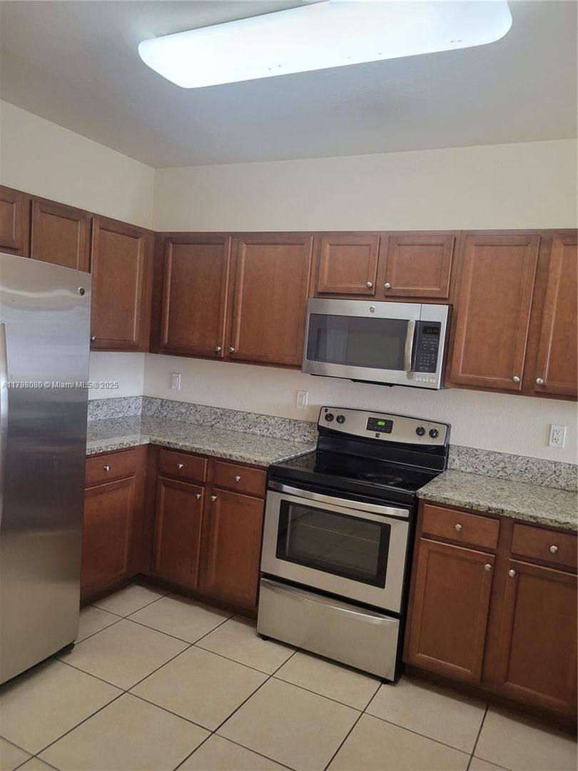 House for rent at 8930 NW 97th Ave, Miami, FL 33178