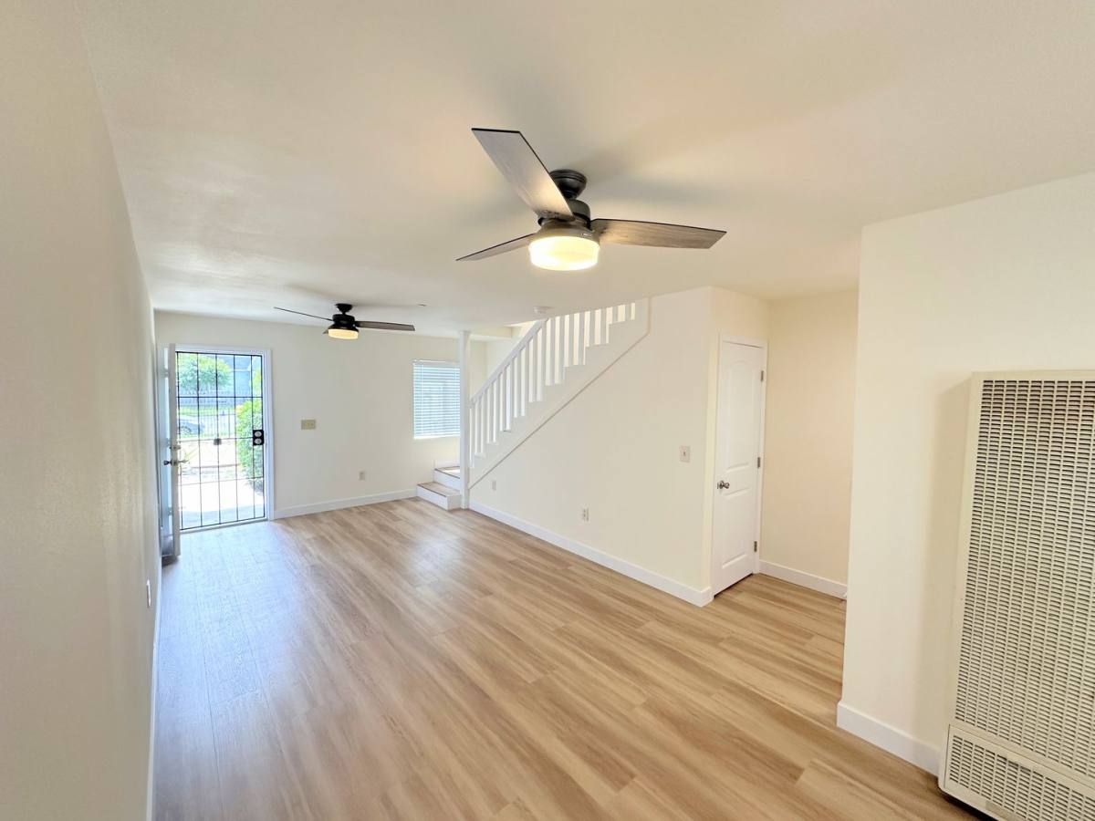 Apartment for rent at 517 W 117th St, Los Angeles, CA 90044