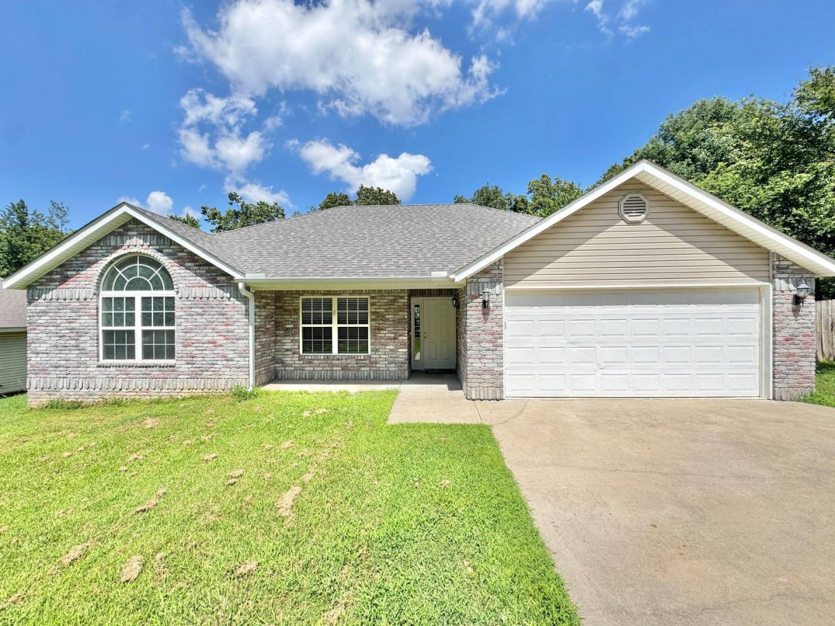 House for rent at 8 Boreland Lane, Bella Vista, AR 72714