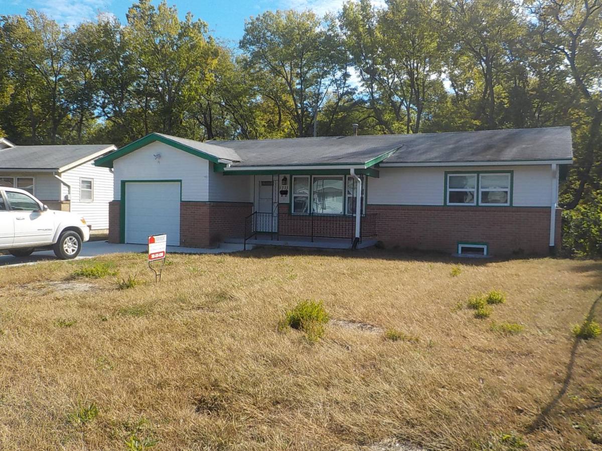 House for rent at 1333 Fogarty Dr, Junction City, KS 66441