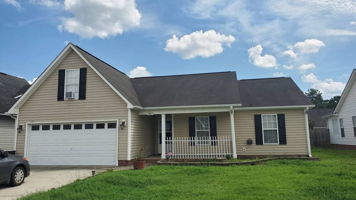 House for rent at 1407 Oldstead Dr, Fayetteville, NC 28306