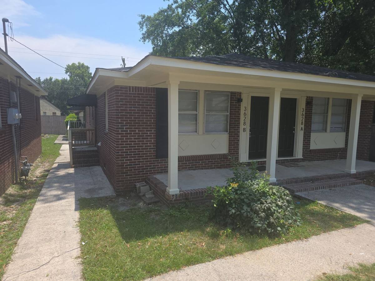 Apartment for rent at 3628 B Live Oak St, Columbia, SC 29205