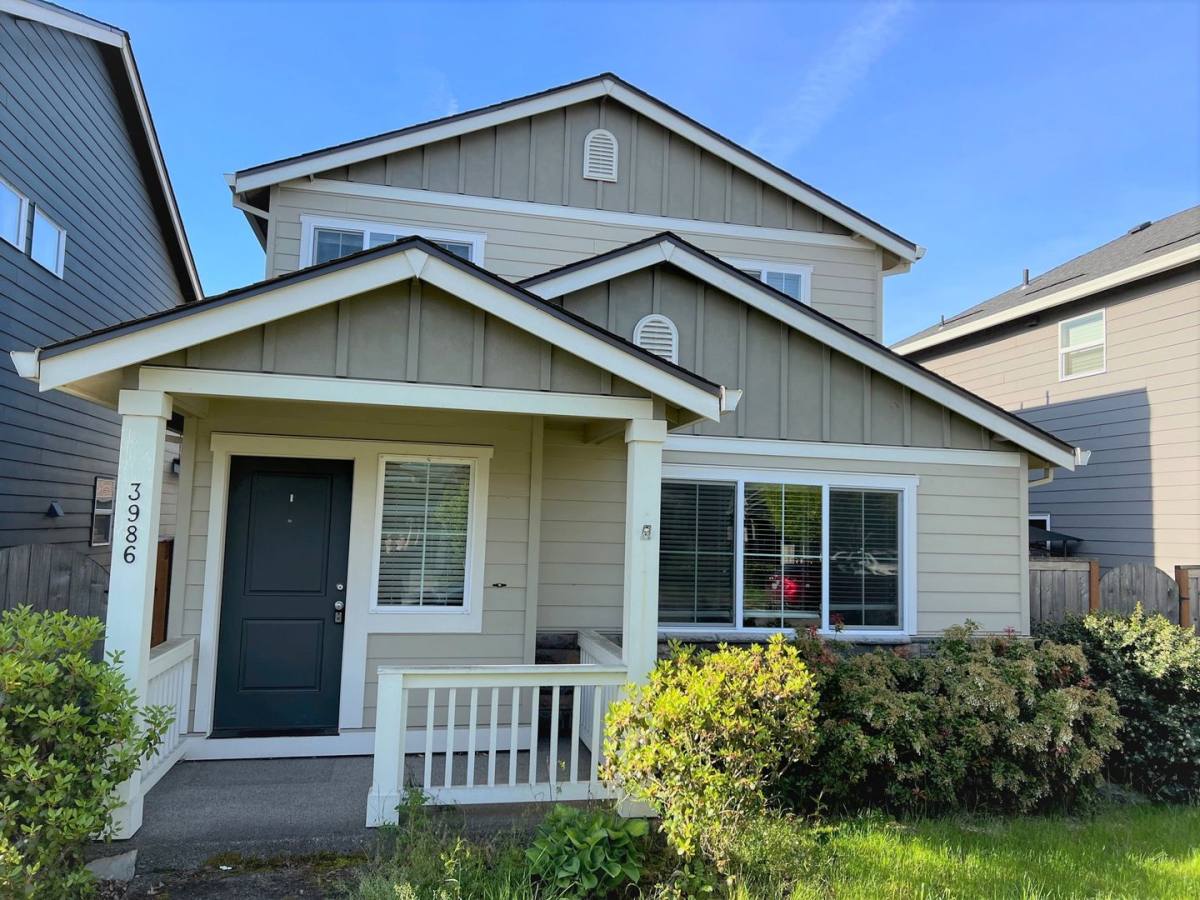 House for rent at 3986 SE Lone Oak St, Hillsboro, OR 97123