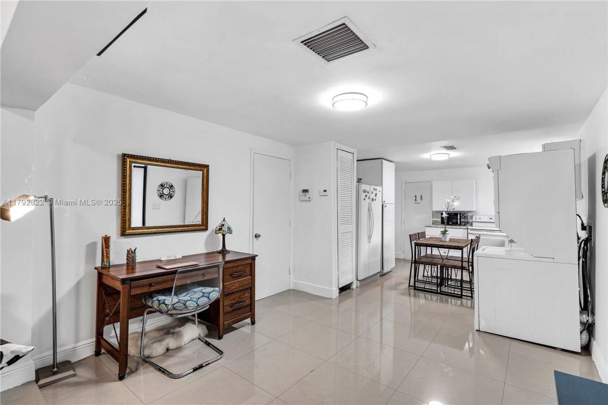 House for rent at 519 NW 52 St, Miami, FL 33127