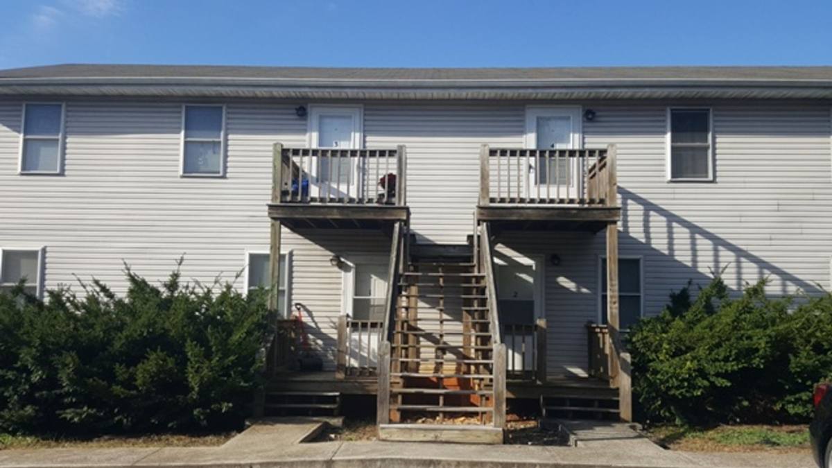 Apartment for rent at 138 Center Dr Apts, Evington, VA 24550