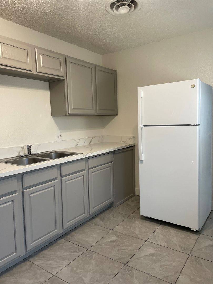 Apartment for rent at 2100 N Daley St, North Las Vegas, NV 89030
