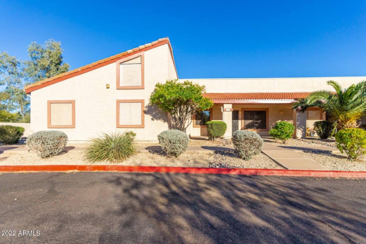 Apartment for rent at 1440 N Idaho Rd, Apache Junction, AZ 85119