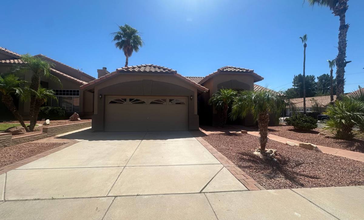 House for rent at 17013 S 30th Way, Phoenix, AZ 85048
