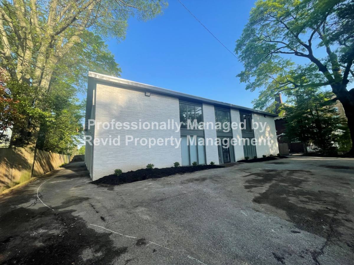 Apartment for rent at 147 Stonewall, Memphis, TN 38104