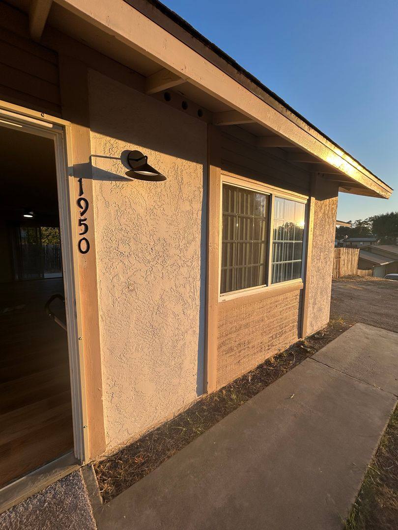 House for rent at 1950 Washington St, Lemon Grove, CA 91945