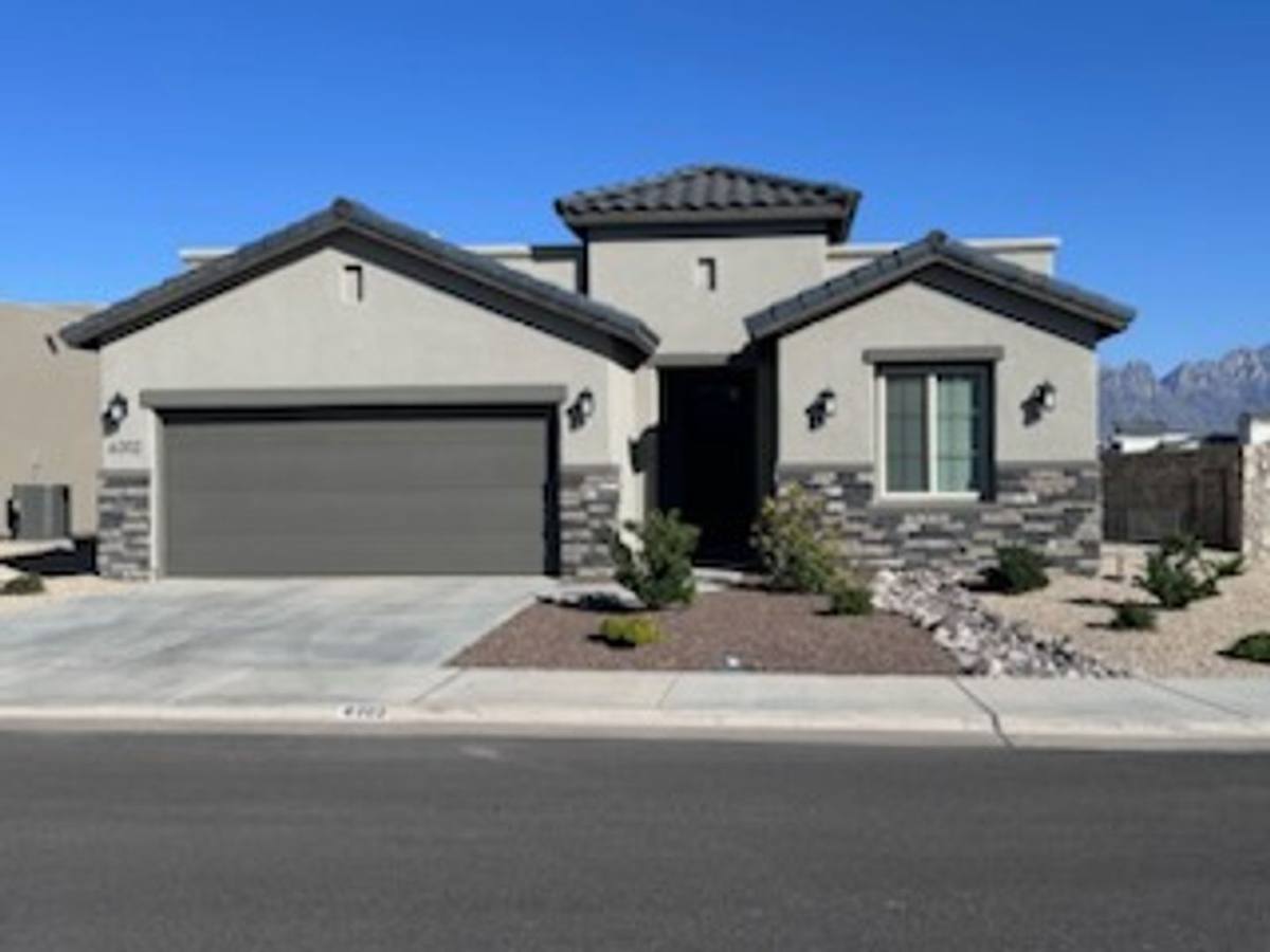 House for rent at 6202 Rosemary Rd, Las Cruces, NM 88012