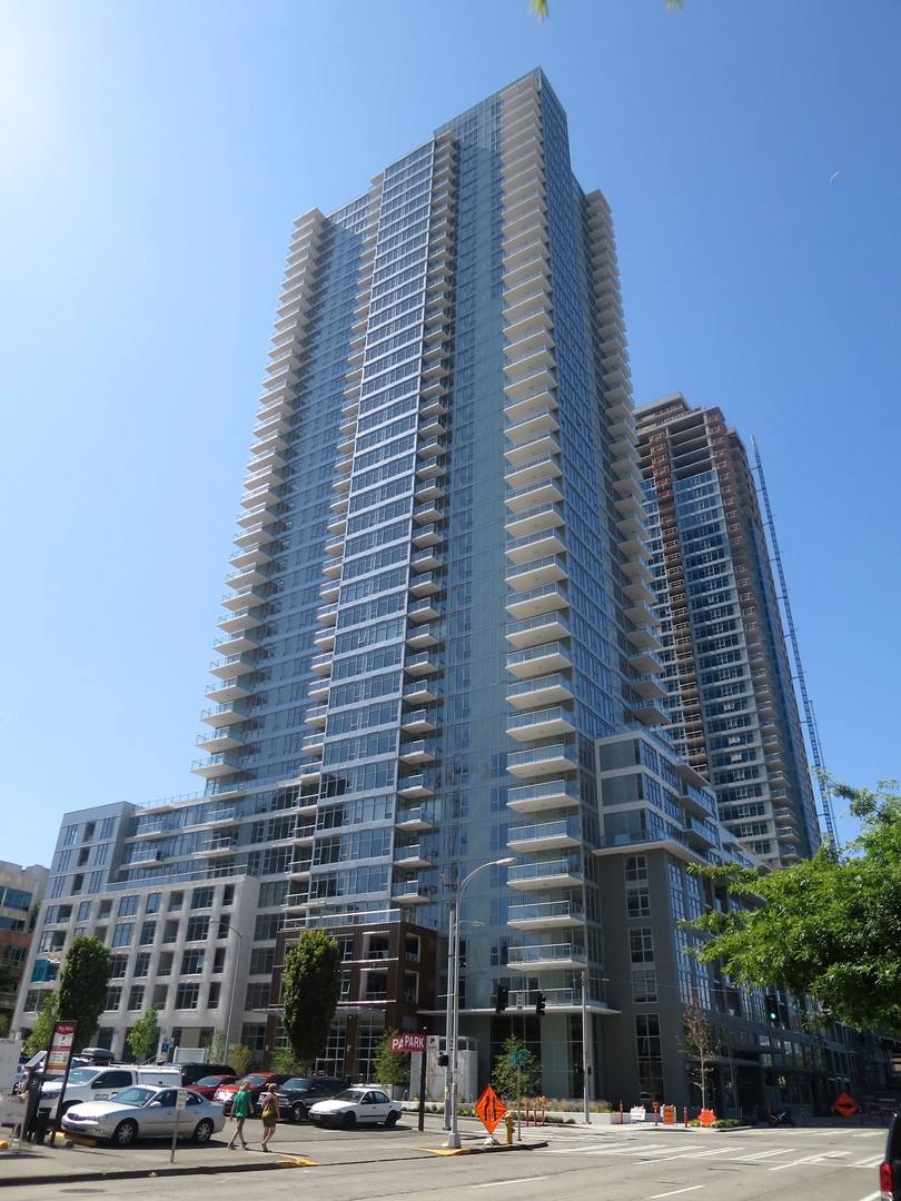 Condo for rent at 583 Battery St, Seattle, WA 98121