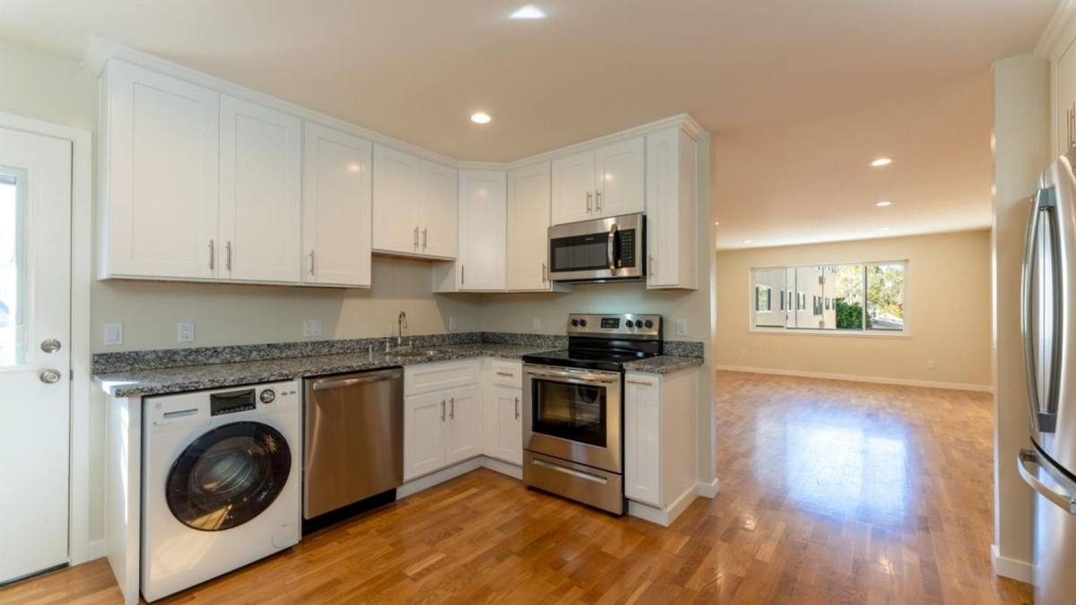 Apartment for rent at 1828 Park Ave, San Jose, CA 95126