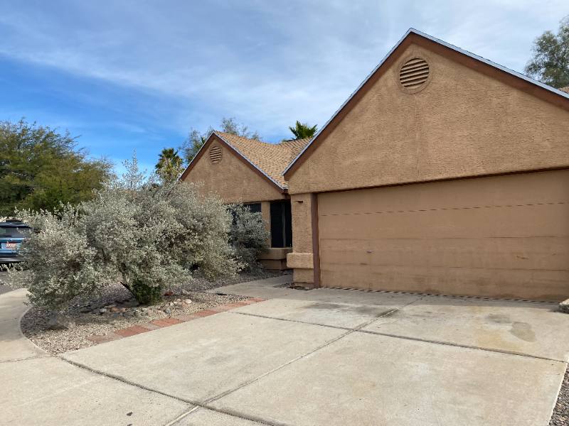 House for rent at 7840 N Viewpointe Circle, Tucson, AZ 85741