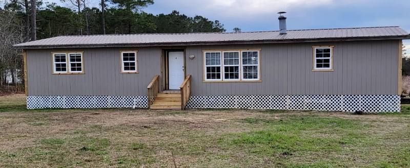 House for rent at 131 Prosper Cemetery Rd, Delco, NC 28436