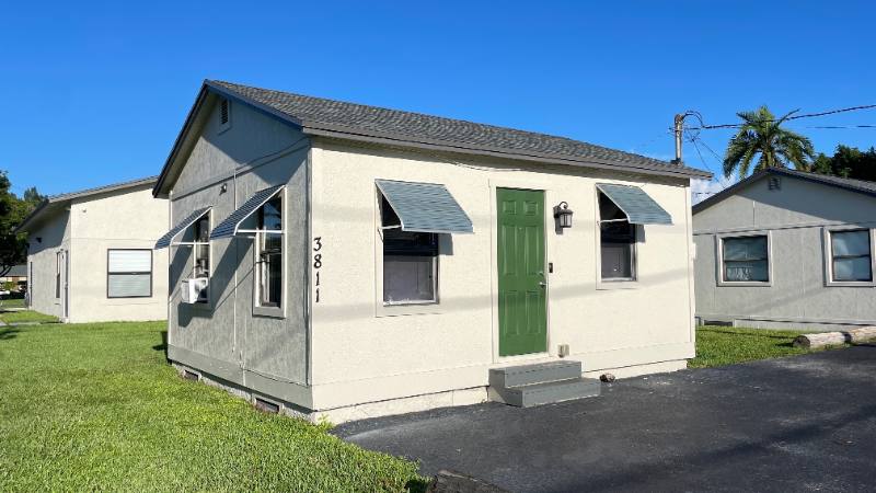 House for rent at 3811 Davis Rd, Lake Worth, FL 33461
