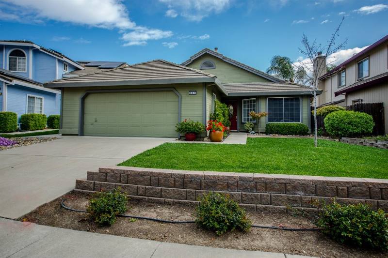 House for rent at 987 Lexington Way, Woodland, CA 95695