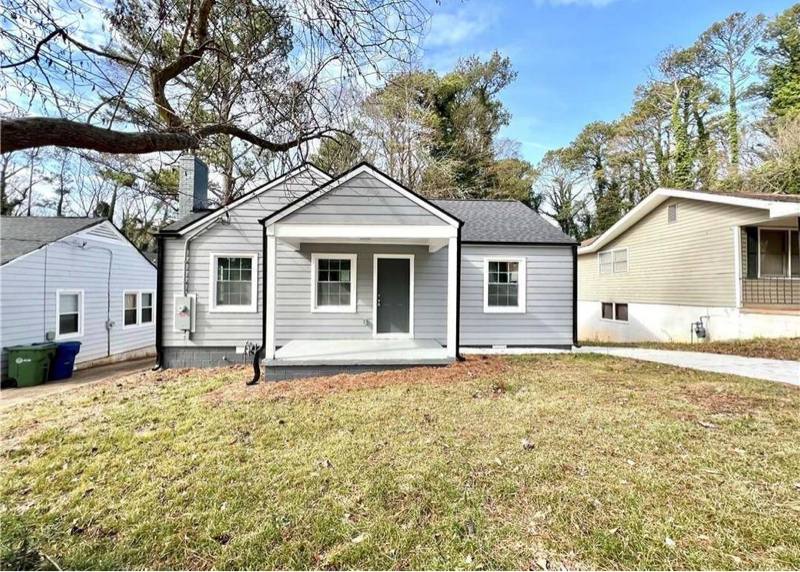 House for rent at 1271 Lorenzo Dr SW, Atlanta, GA 30310