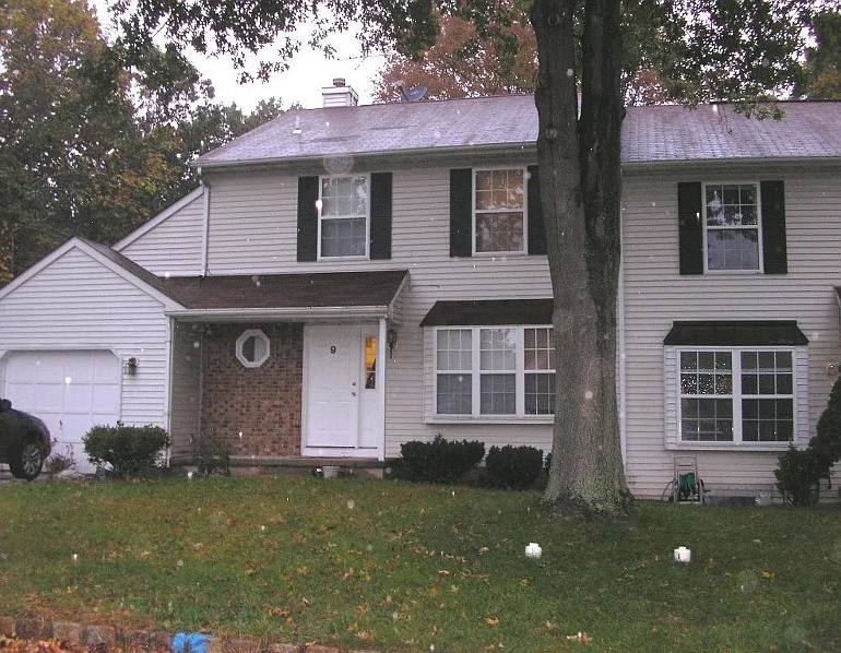 Townhouse for rent at 111 Paiute Trail, Somerville, NJ 08876