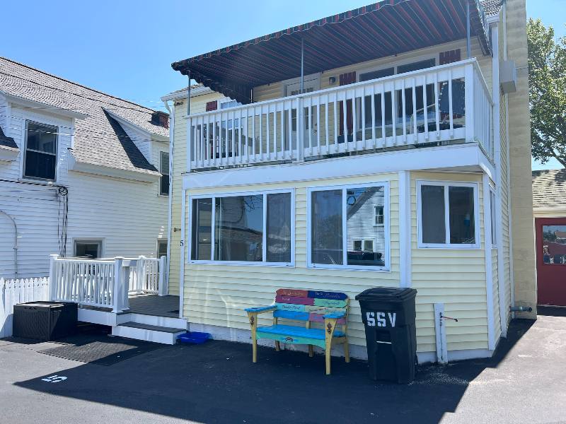 House for rent at 15 Bay Ave #5, Old Orchard Beach, ME 04064