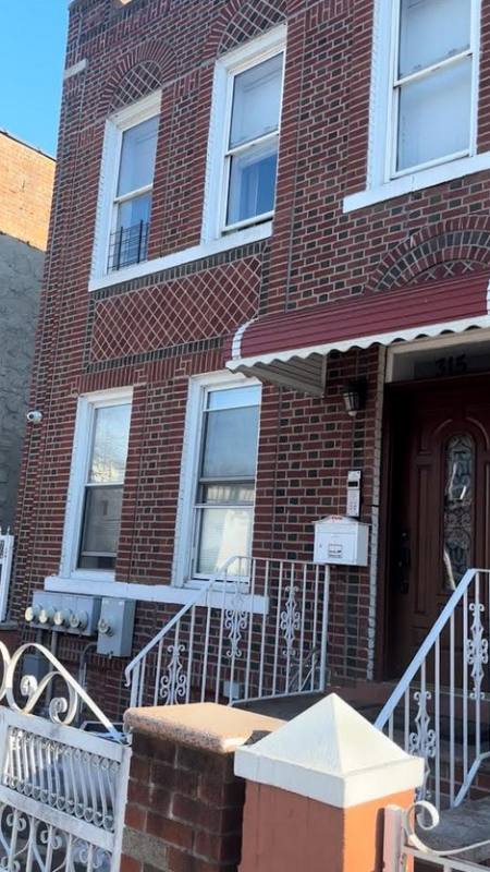 Apartment for rent at 315 Legion St #2 F, Brooklyn, NY 11212