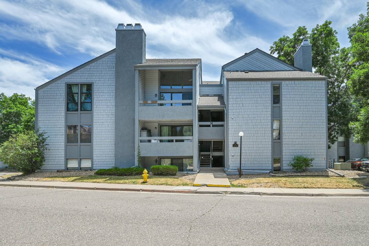 Condo for rent at 13992 E Stanford Circle #M03, Aurora, CO 80015