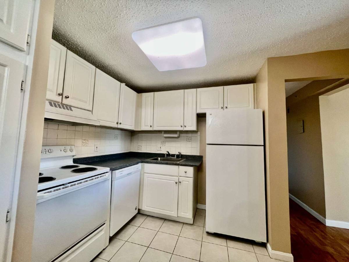 Condo for rent at 7 Birchwood Point #301, Amesbury, MA 01913