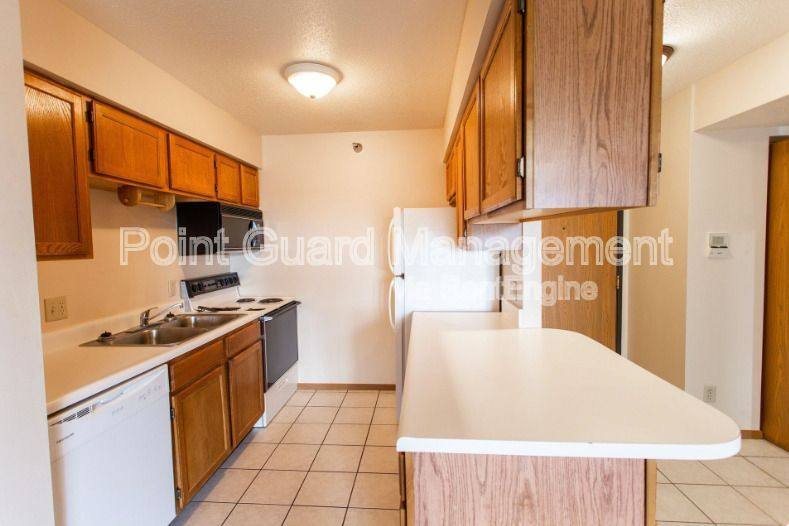 Townhouse for rent at 2600 N Career Ave, Sioux Falls, SD 57107