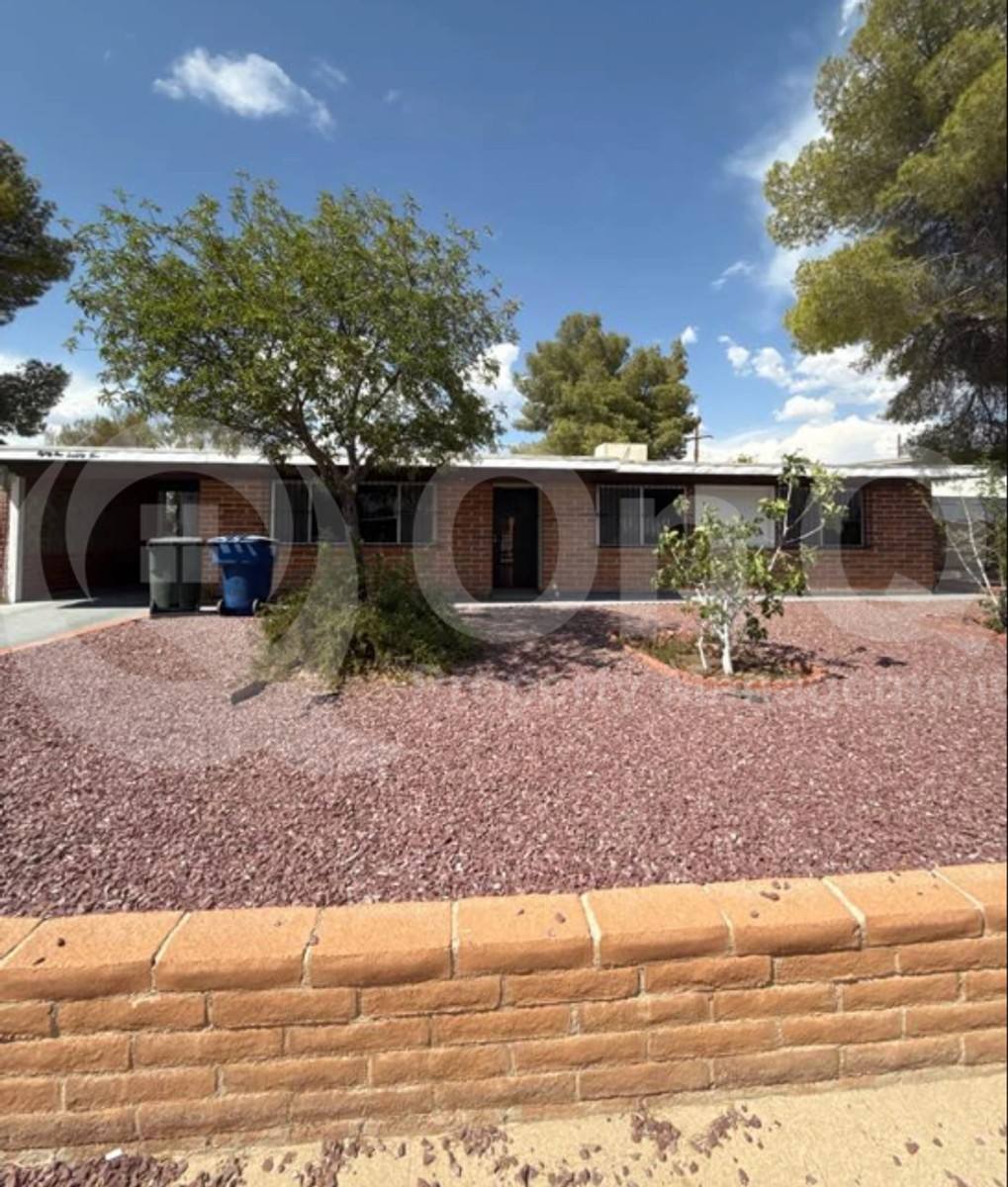 House for rent at 8175 E 20th St, Tucson, AZ 85710
