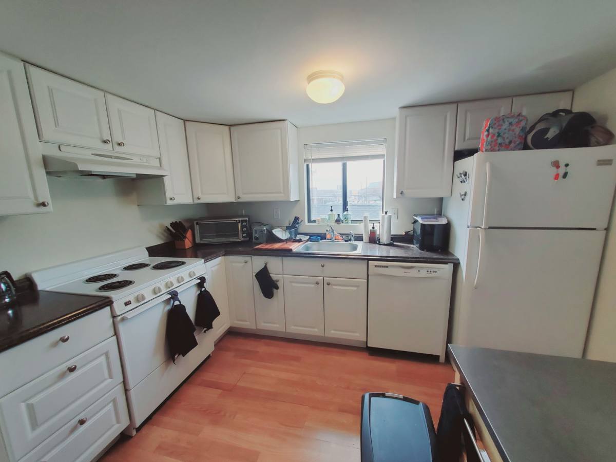 Apartment for rent at 22 Cove Rd #5, Stamford, CT 06902