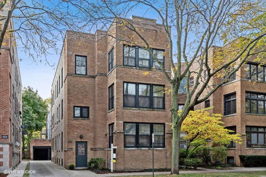 Apartment for rent at 120 Keeney St #2, Evanston, IL 60202