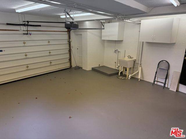 House for rent at 182 Ashdale Ave, Los Angeles, CA 90049