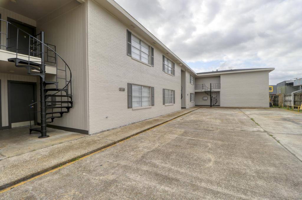 House for rent at 518 E McNeese St, Lake Charles, LA 70605