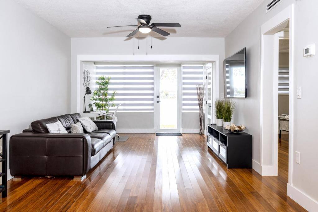 Apartment for rent at 270 NE 191 St #103, Miami, FL 33179