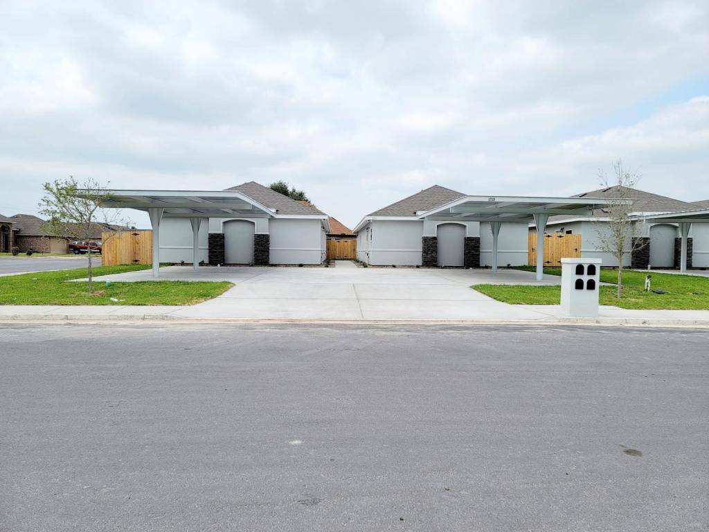 Apartment for rent at 1719 Davenport Lane #3, Weslaco, TX 78596