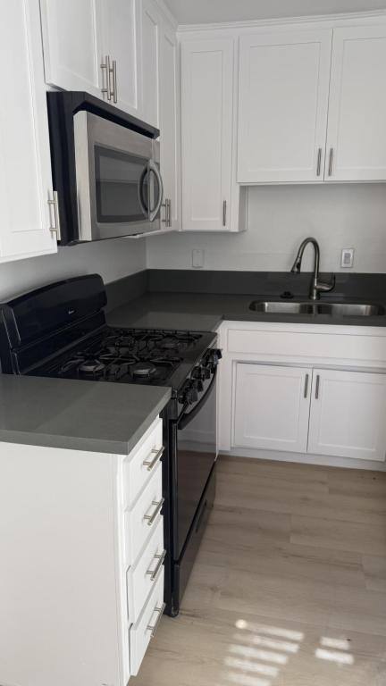 Apartment for rent at 520 E Ave #Q4, Palmdale, CA 93550