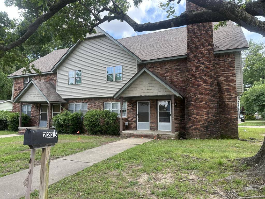 Apartment for rent at 2225 N 47th St, Fort Smith, AR 72904