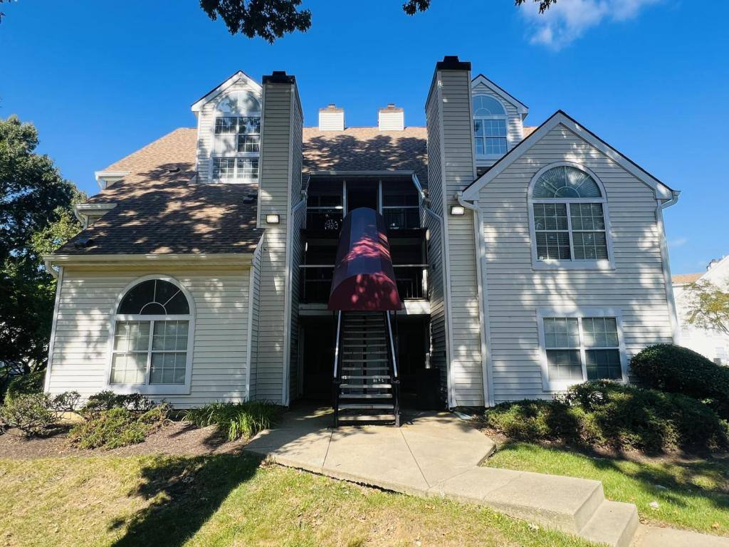 Condo for rent at 10417 Beacon Ridge Dr, Bowie, MD 20721
