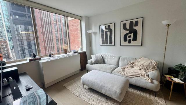 Apartment for rent at 10 E 29th St #17A, New York, NY 10016