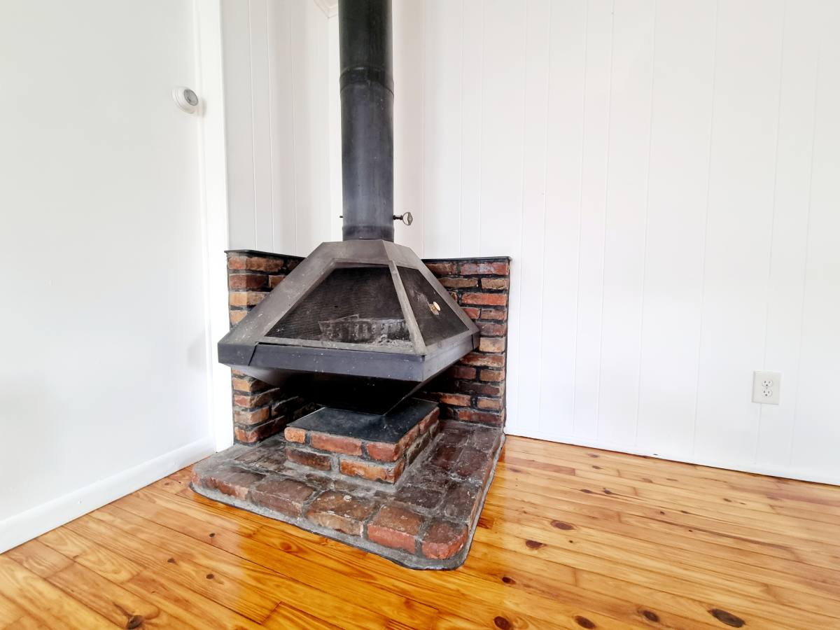 Apartment for rent at 926 Fox Chase Rd #2, Jenkintown, PA 19046
