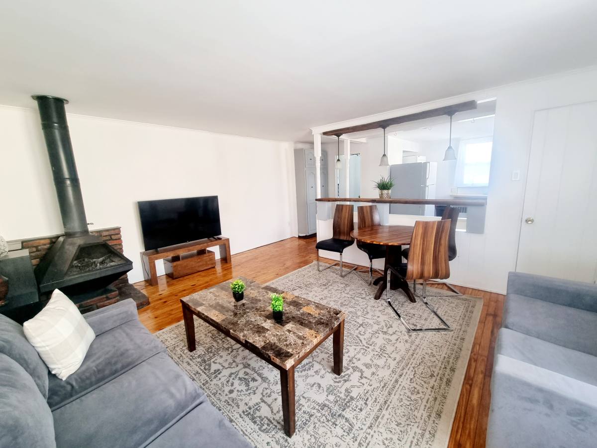 Apartment for rent at 926 Fox Chase Rd #2, Jenkintown, PA 19046