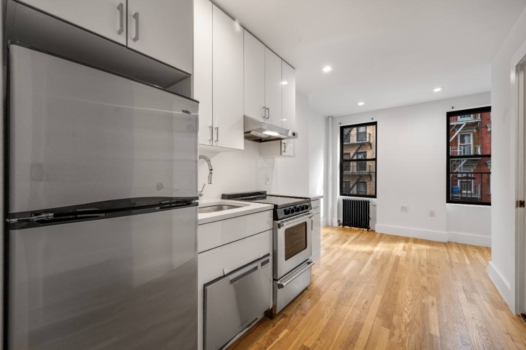 Apartment for rent at 437 E 9th St #3, New York, NY 10009