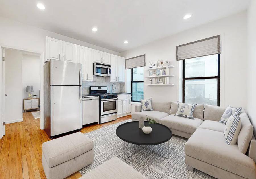 Townhouse for rent at 315 W 115th St #45, New York, NY 10026