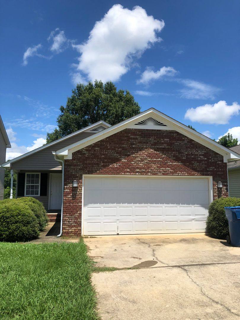 House for rent at 311 Parker Place, Jacksonville, AL 36265