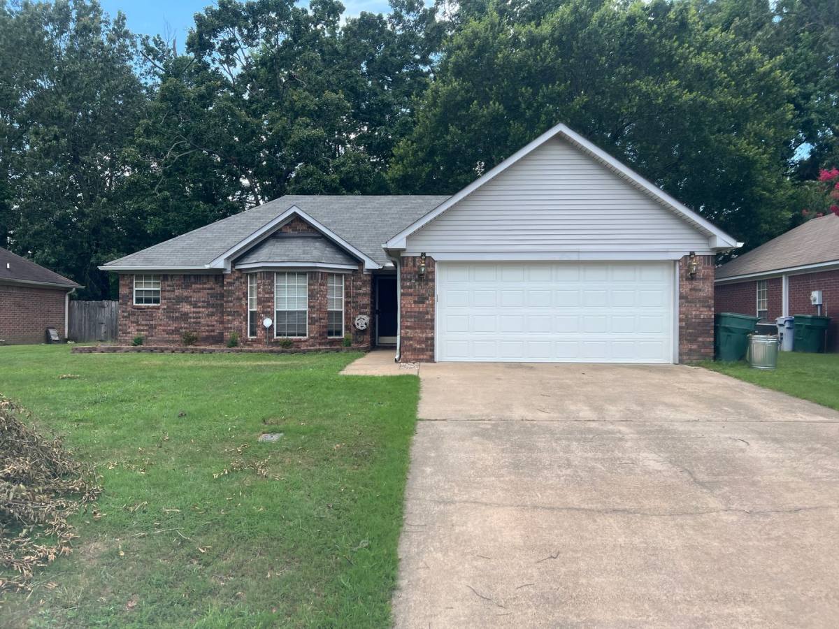 House for rent at 1035 Montana Dr, Conway, AR 72034