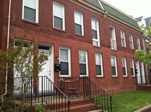 Apartment for rent at 2103 W Cary St, Richmond, VA 23220